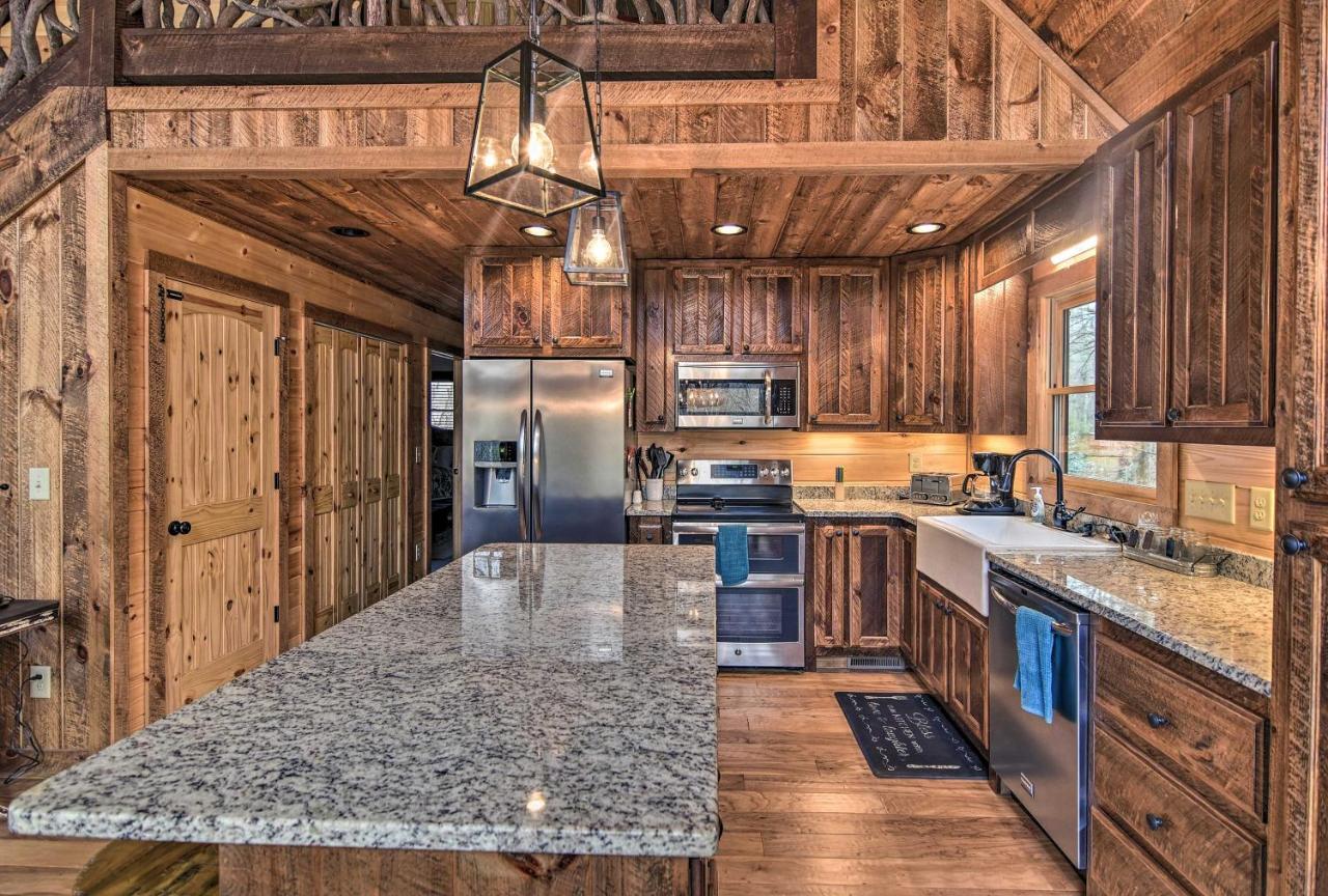 Modern Murphy Cabin With Nottely River Views! Bagian luar foto