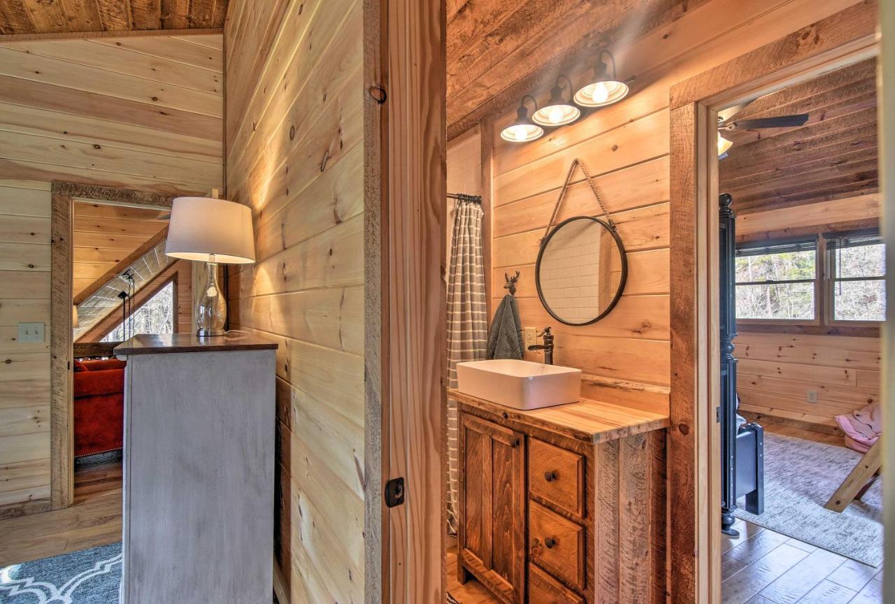 Modern Murphy Cabin With Nottely River Views! Bagian luar foto